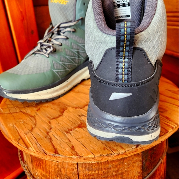 HI-TEC MENS DESTROYER MID TRAIL HIKING BOOTS-MENS SIZE 11 - Picture 9 of 11